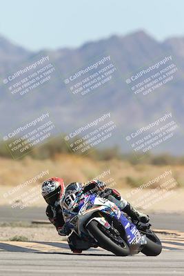 media/Oct-05-2025-CVMA (Sun) [[beeef4f201]]/Race 9-The Shootout/